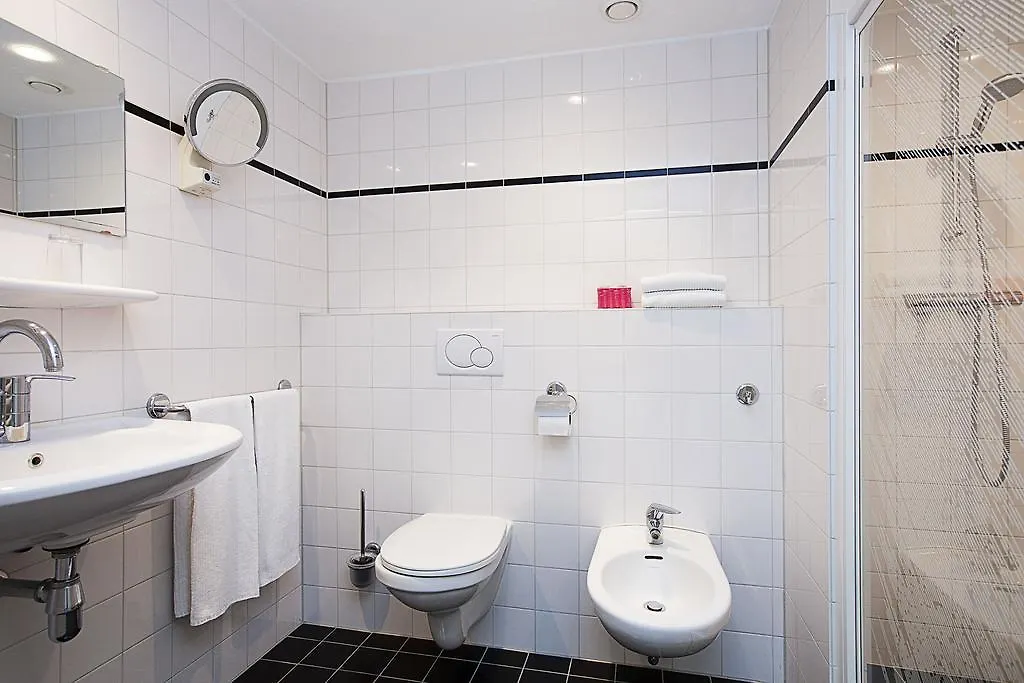 The Bridge Hotel Amsterdam Niederlande